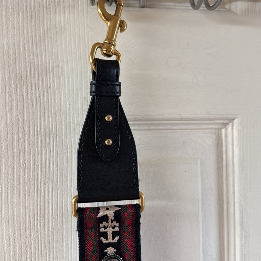 Dior - Picture 2 of 6